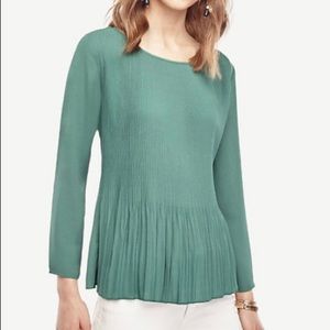 Ann Taylor Pleated Flounce Top In Emerald Fog